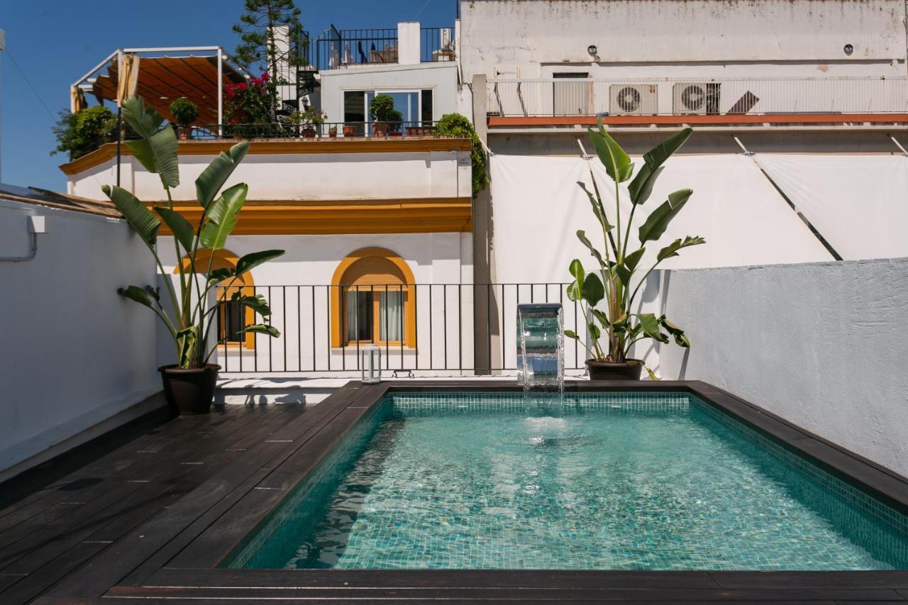Lujoso Con Piscina Compartida 2 Sevilla